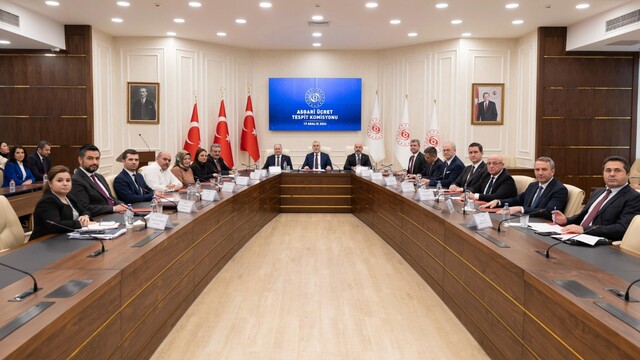 Asgari ücrette üçüncü toplantı sona erdi