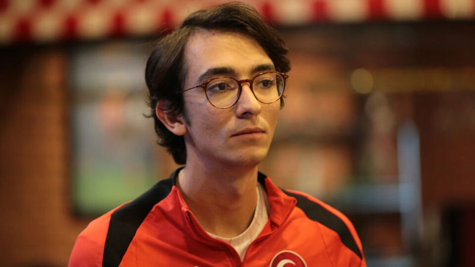 İkonik hareketin hikayesini anlattı