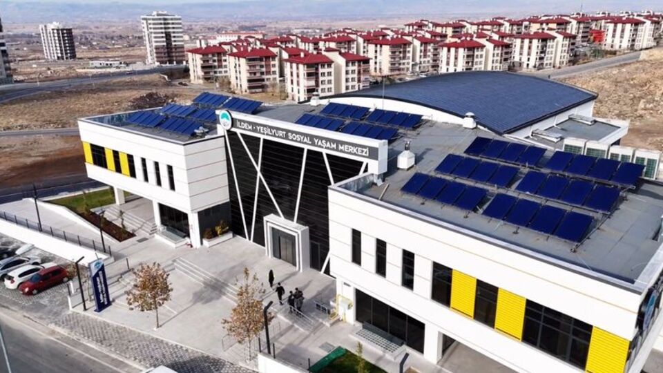 Kayseri'de "Sosyal Yaşam Merkezi" açıldı