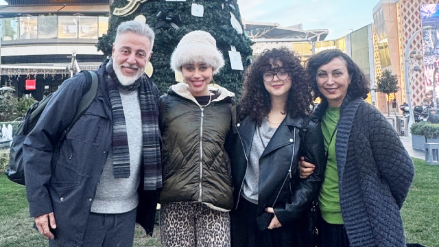 Eski eşler bir arada