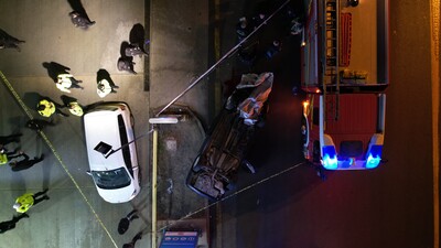 Feci kaza! Aracı kontrol ederken...