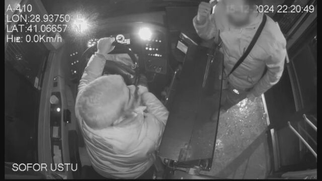 İETT şoförüne bıçak çekti, yolcuları tehdit etti!