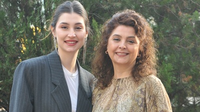 "Babasının arkasına sığınmıyor"