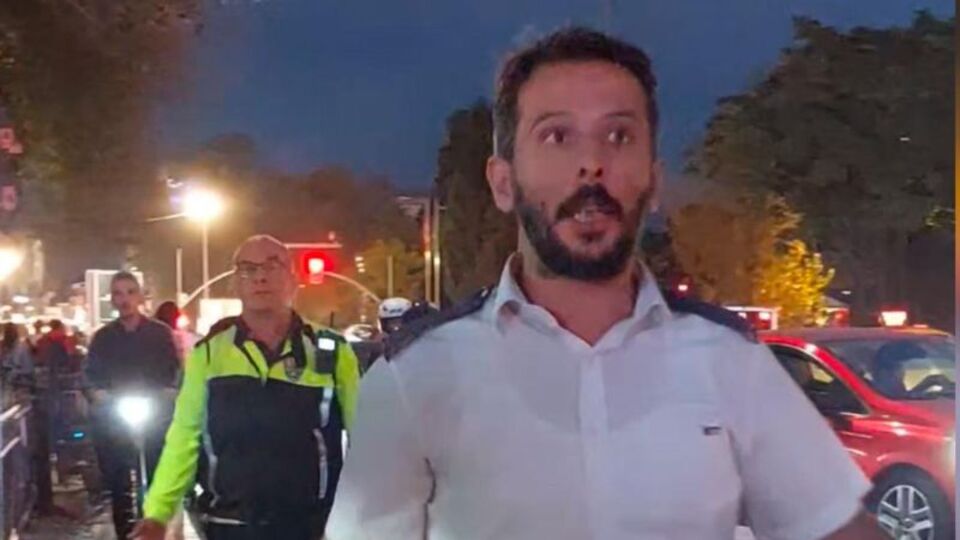 Beşiktaş'ta yaşandı! İETT şoförü otobüsü terk edip gitti