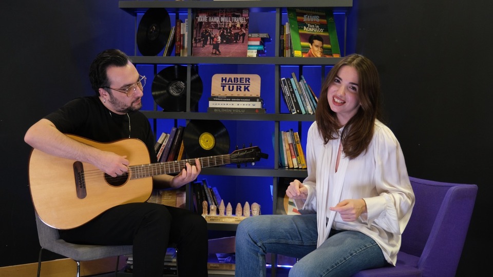 Z Frekansı'nda haftanın konuğu Maya Perest!