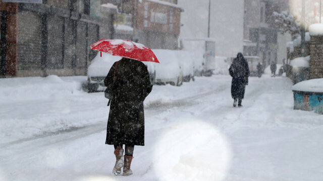 Çığ tehlikesi sürüyor! Yurdun büyük bölümü yağışlı