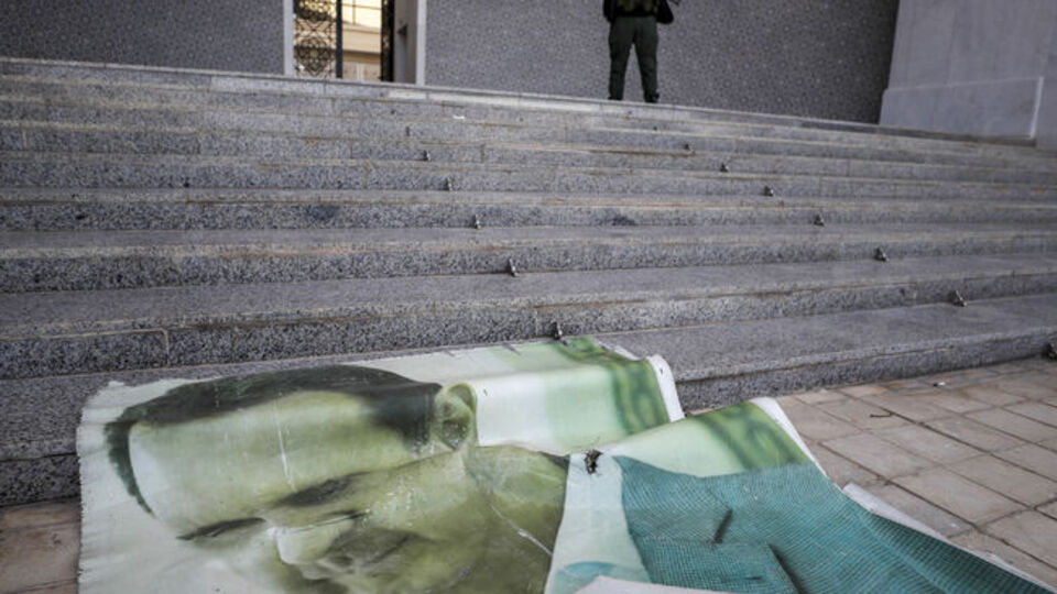 Esad rejiminin borçları yeni hükümeti zorluyor