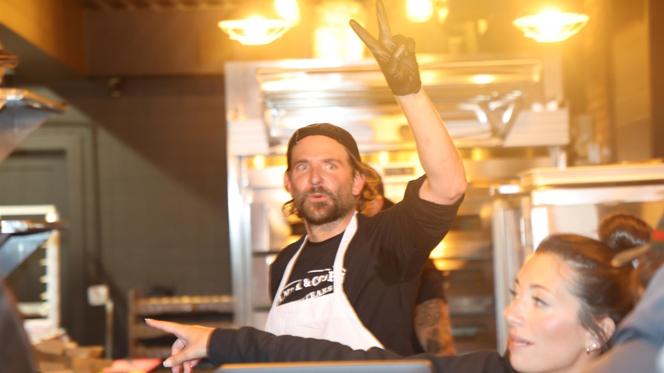 Oscar'lı oyuncu restoran açtı