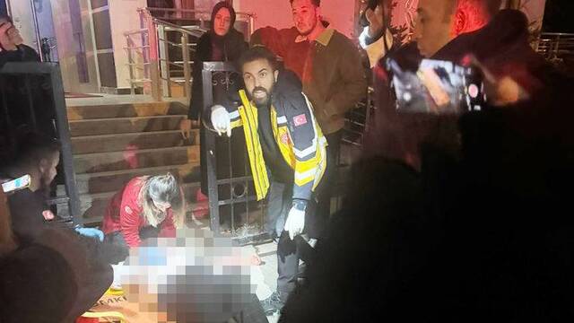 Eski eşine pusu kurdu, 13 kez bıçakladı