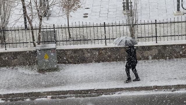 Bingöl'de eğitime kar engeli! Valilik duyurdu