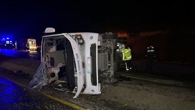 Cenazeye gidiyorlardı! 1 ölü, 23 yaralı