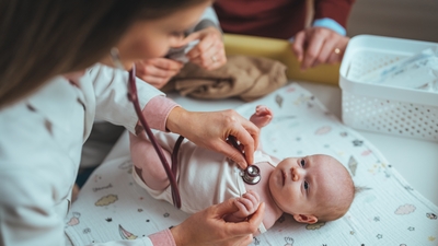 Tek yumurta ikizlerine kalp kontrolü uyarısı!