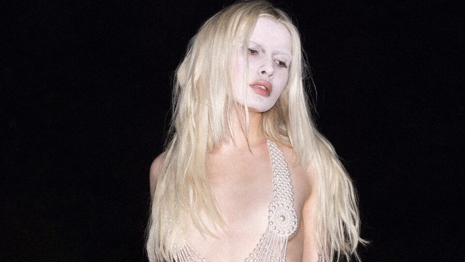 Aleyna Tilki'den 'Bekleyenim'