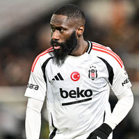 Hedef adam Masuaku!