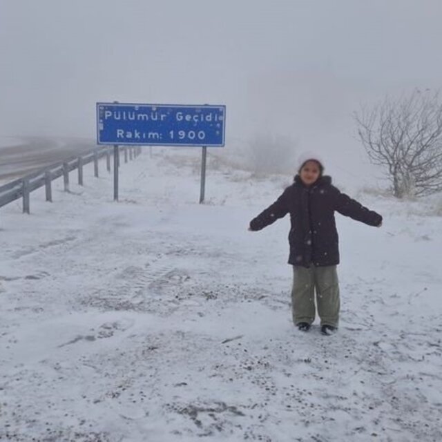 Tunceli Pülümür'de taşımalı eğitime kar engeli
