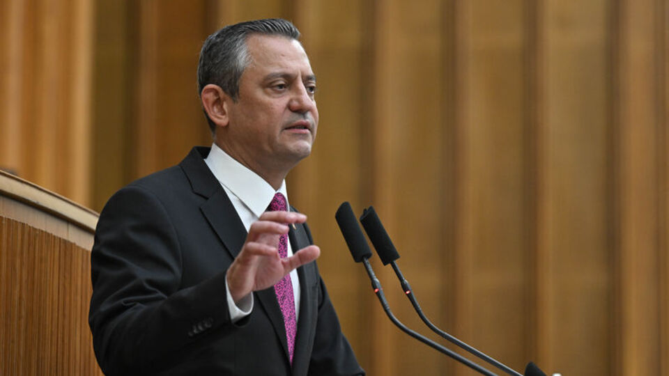 Özel'den Suriyeli mesajı