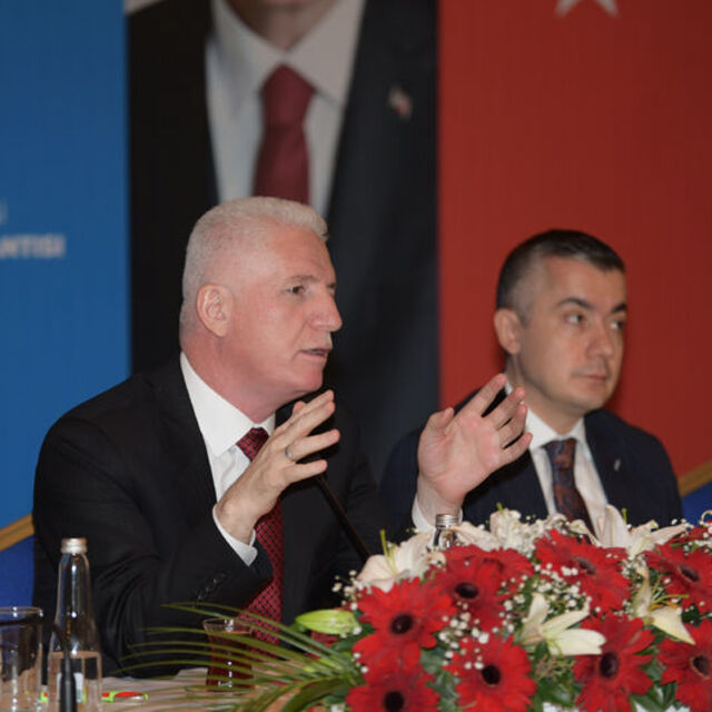 Vali Gül'den diş hastanesi açıklaması