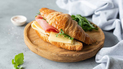 Kruvasan nasıl yenir, tüketilir?