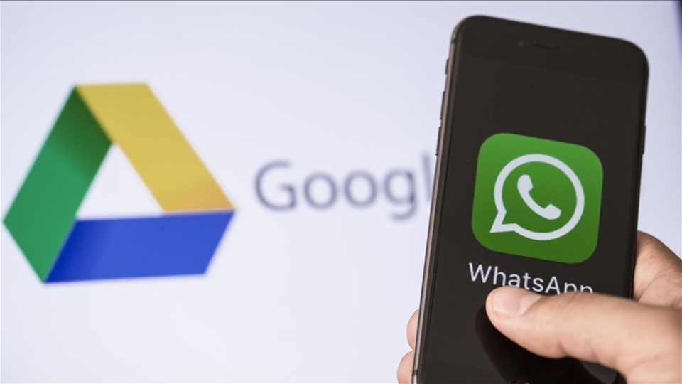 İran'dan Whatsapp ve Google Play izni