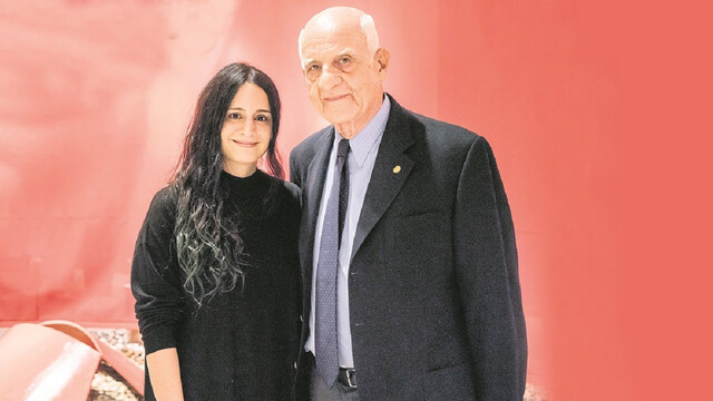 Babasının evliliğine karşı çıktı