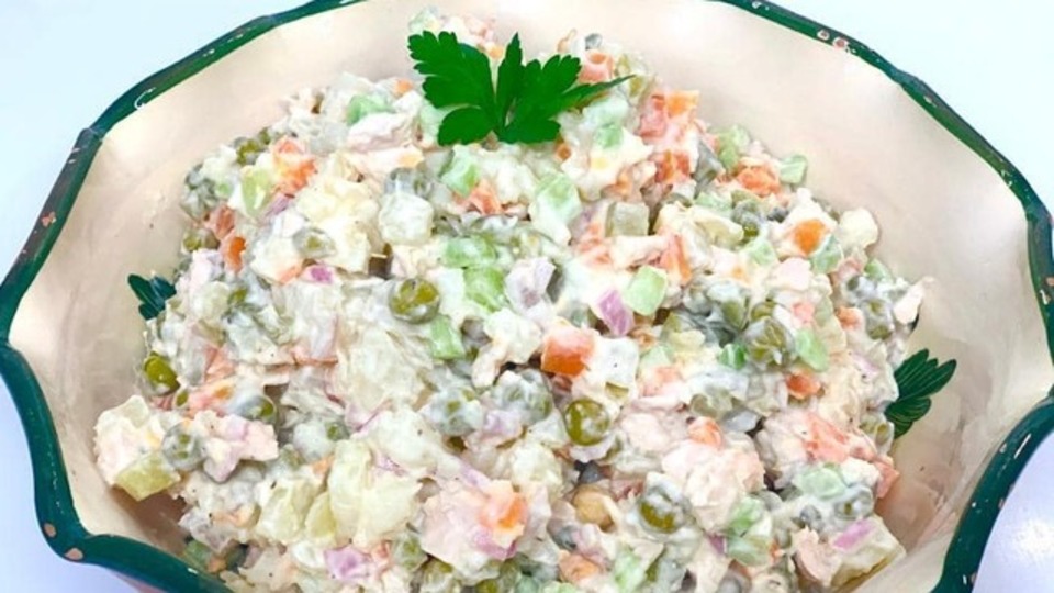 Rus salatası tarifi ve yapılışı