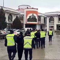 2 kişiyi öldüren 4 kardeş samanlıkta yakalandı | Son dakika haberleri