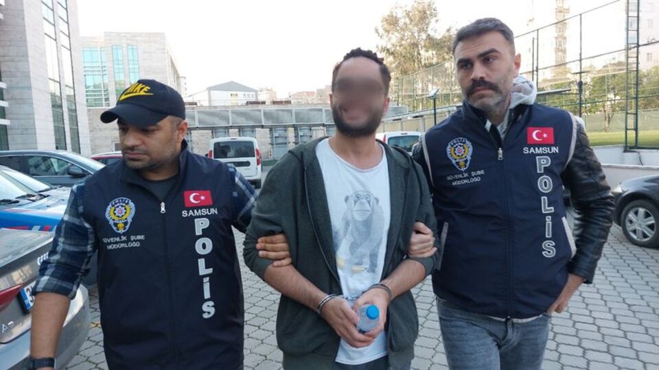 'Cumhurbaşkanına hakaret'e tutuklama