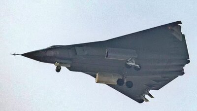 Çin'in yeni nesil uçakları görüntülendi