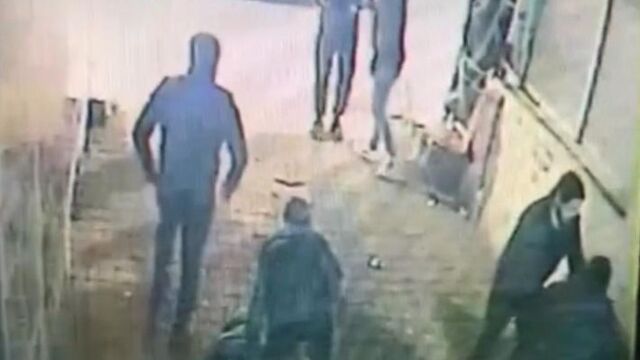 "Neden peşimizden geliyorsun" diye sivil polislere saldırdılar!