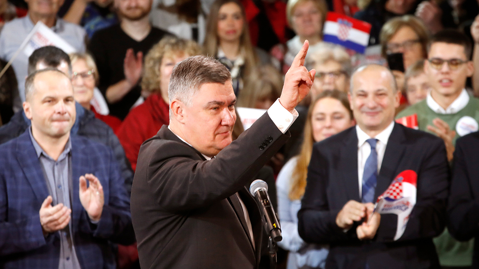 Hırvatistan'da cumhurbaşkanlığı seçimi 2.tura kaldı