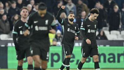 Lider Liverpool, deplasmanda şov yaptı!