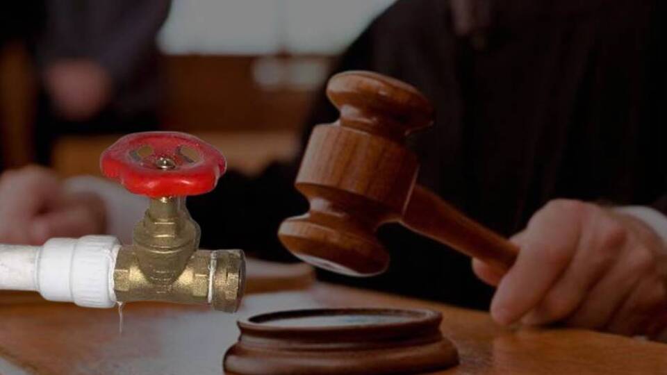 Kiracılarının suyunu kesen ev sahibine dava