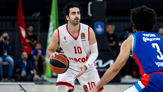 Furkan Korkmaz'dan sürpriz imza!