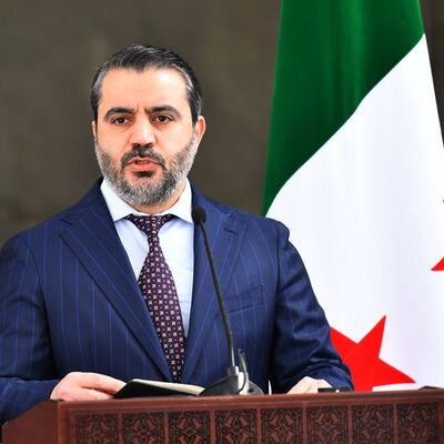 Suriye Arap Dünyası ile ilişkileri başlatıyor