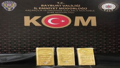 Otomobilden 3 kilogram külçe altın çıktı