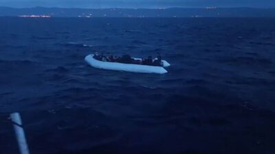 Ege Denizi'nde 54 düzensiz göçmen yakalandı