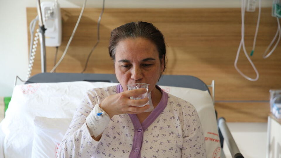 Sadece yazarak anlaşabiliyordu!