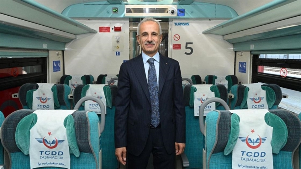 İndirimli seyahat ve kargodan 1 milyondan fazla emekli yararlandı