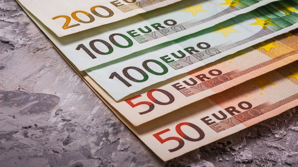 Euro para birimi 26 yaşında