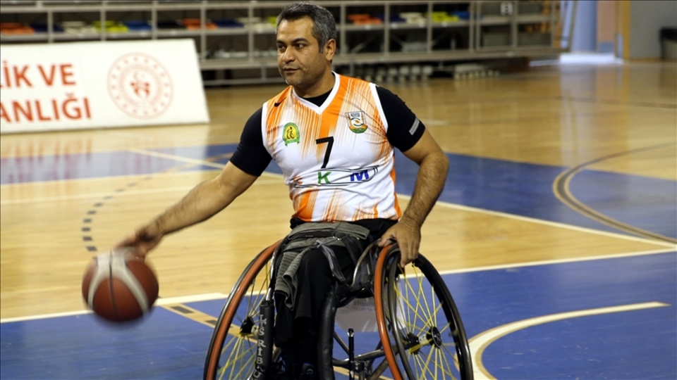 Eve bağımlıydı! Hayatı basketbolla değişti