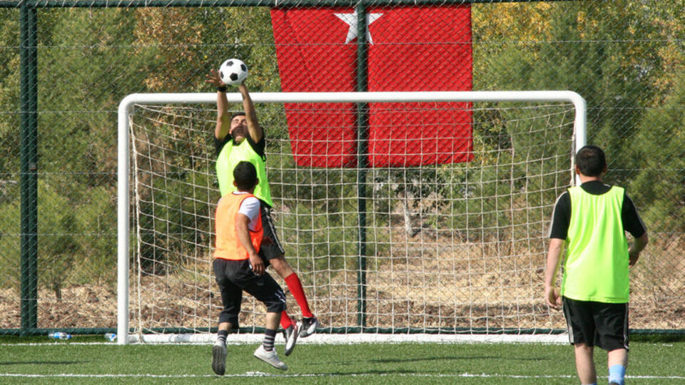 Halı sahaya idmansız çıkanlar dikkat!