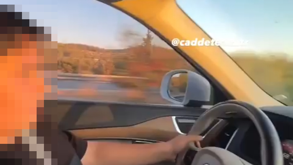 Hem çocuk hem tehlike