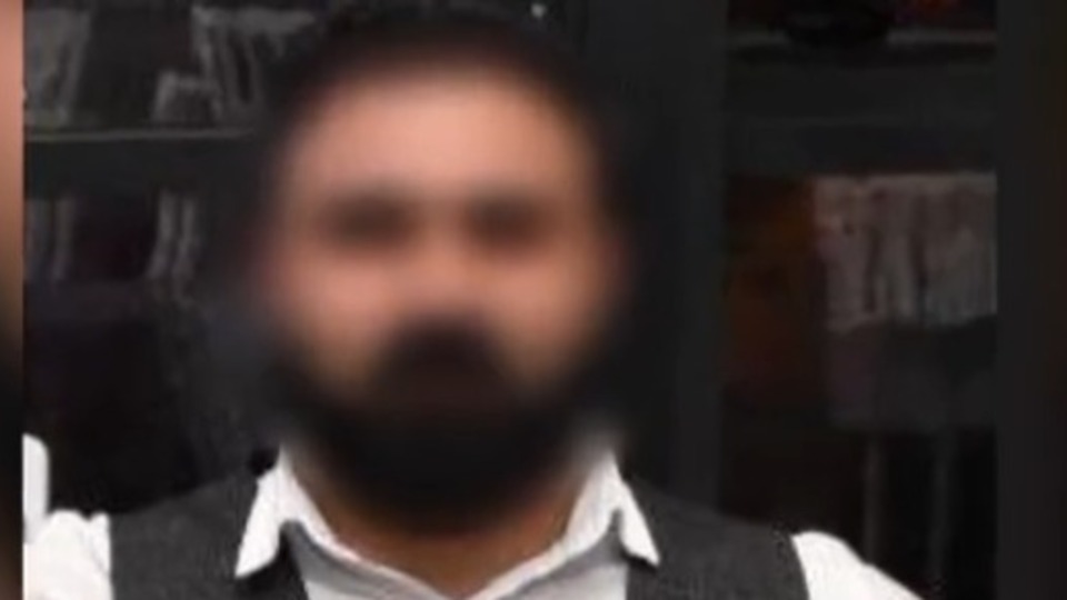 Karısını işkenceyle öldürdü!