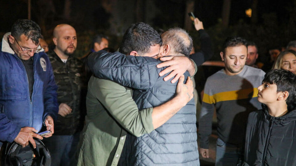 Tayfur hayranları hastaneye akın etti