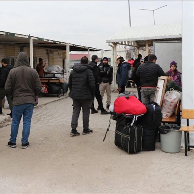 BM: 115 binden fazla Suriyeli ülkesine geri döndü