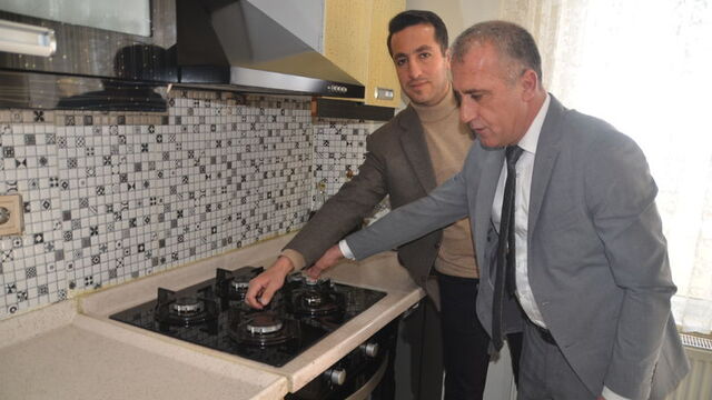 Yüksekova'da doğalgaz kullanımı başladı