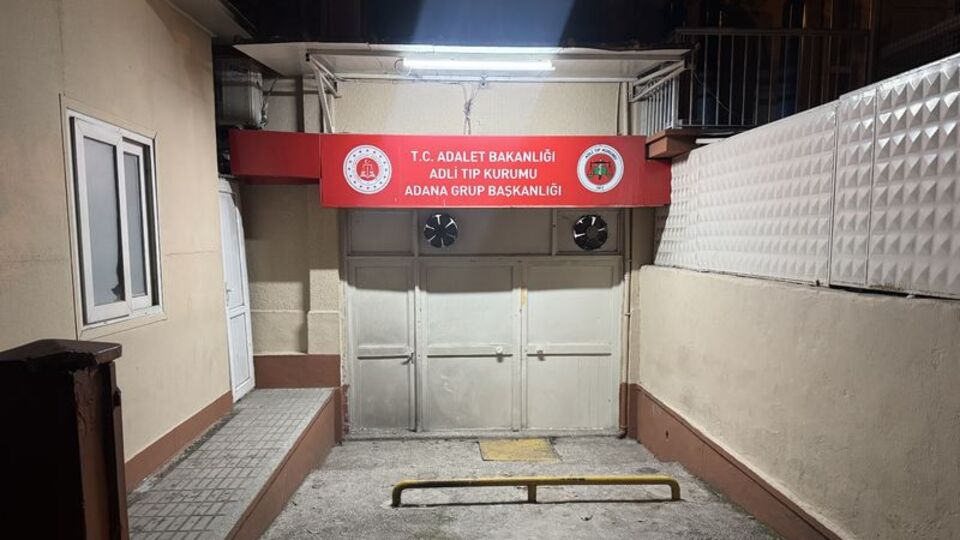 Hava basılan TIR lastiği patladı: 1 ölü