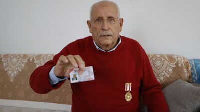 Kıbrıs gazisi olduğunu 50 yıl sonra öğrendi