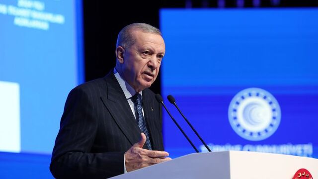 Cumhurbaşkanı Erdoğan: Ya silahlarını gömecekler yada silahlarıyla birlikte toprağa gömülecekler