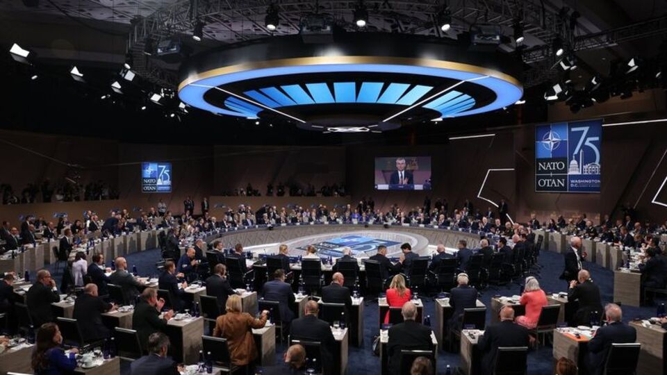 NATO Ukrayna için toplanacak